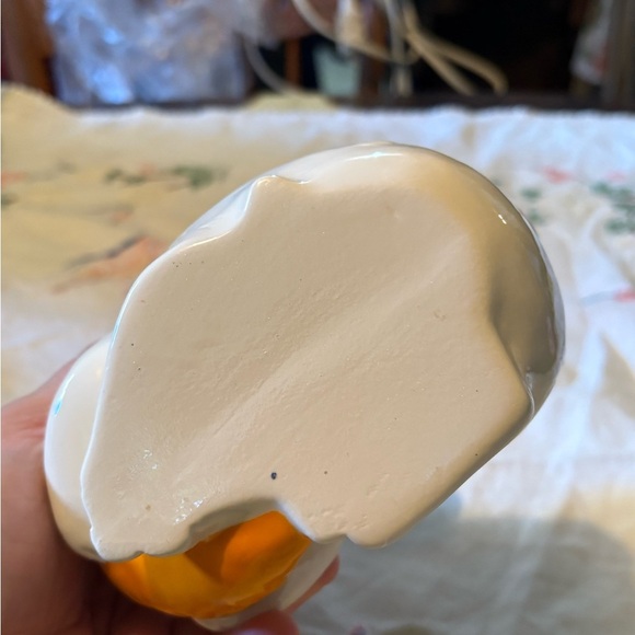 Vintage Charming White Bunny with Orange Carrot Planter - Picture 5 of 8